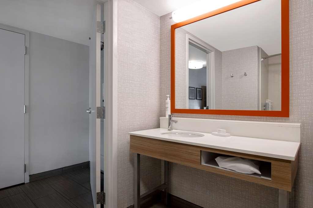 Hampton Inn Anderson/Alliance Business Park Room photo