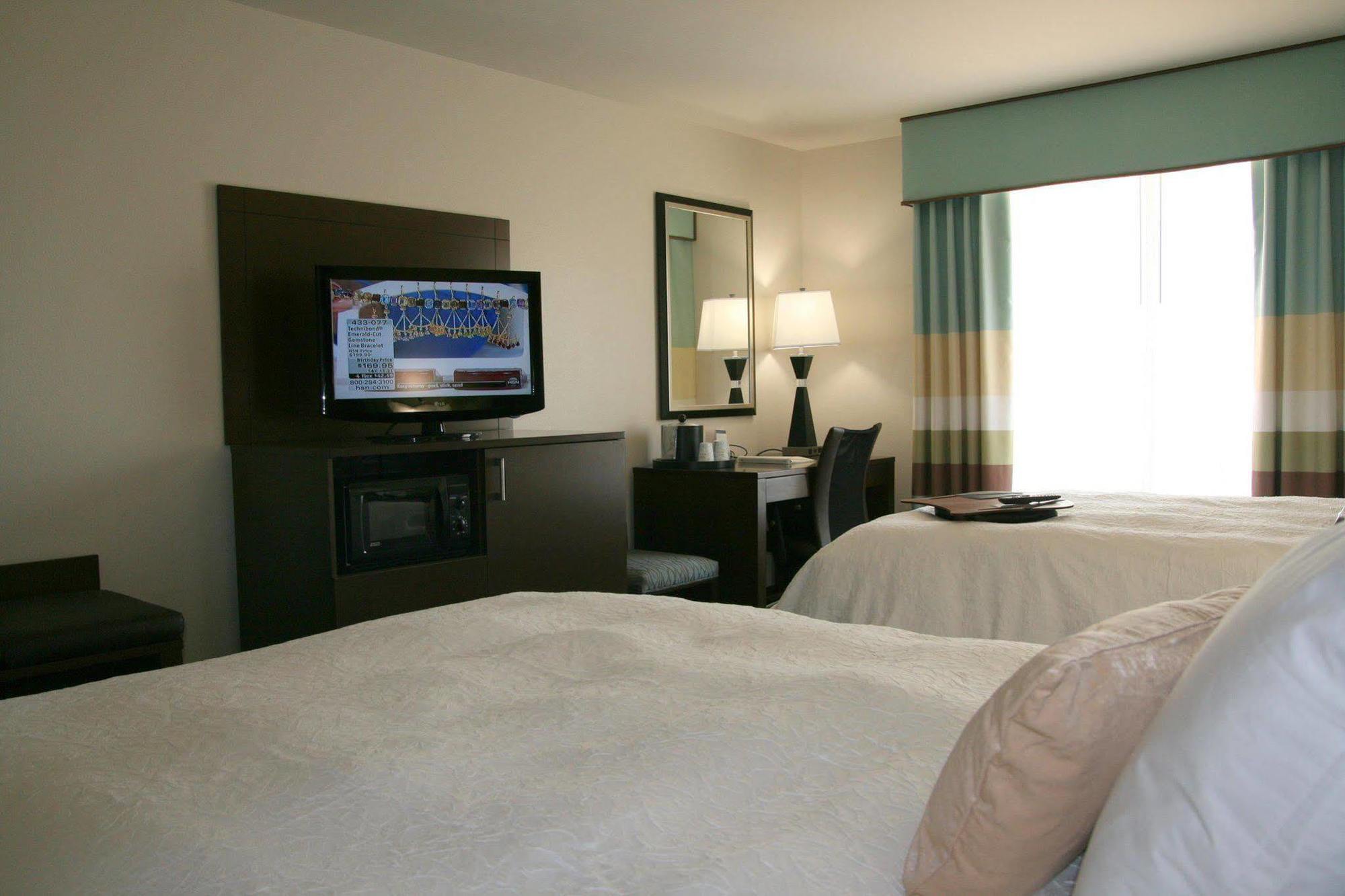 Hampton Inn Anderson/Alliance Business Park Room photo